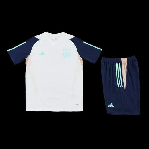 Ensemble Ajax