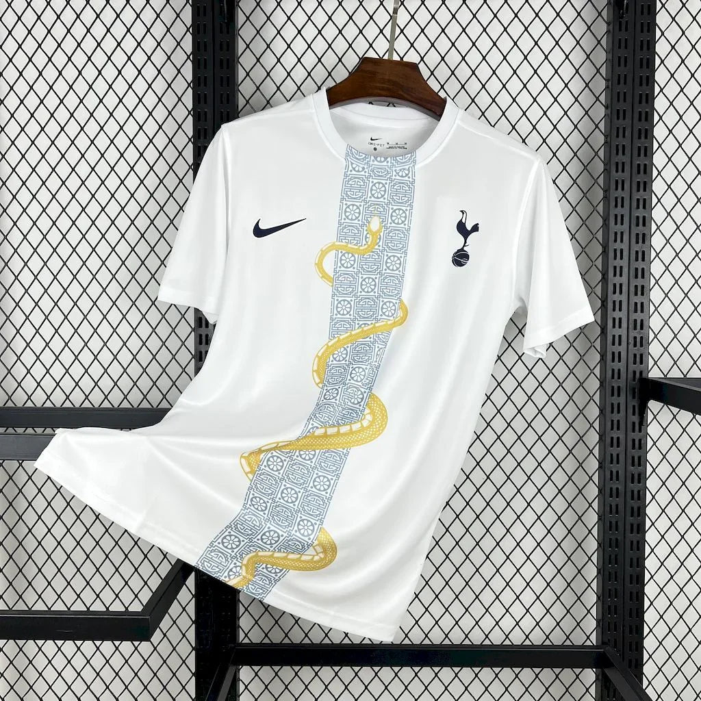 Maillot Tottenham concept 2025-26