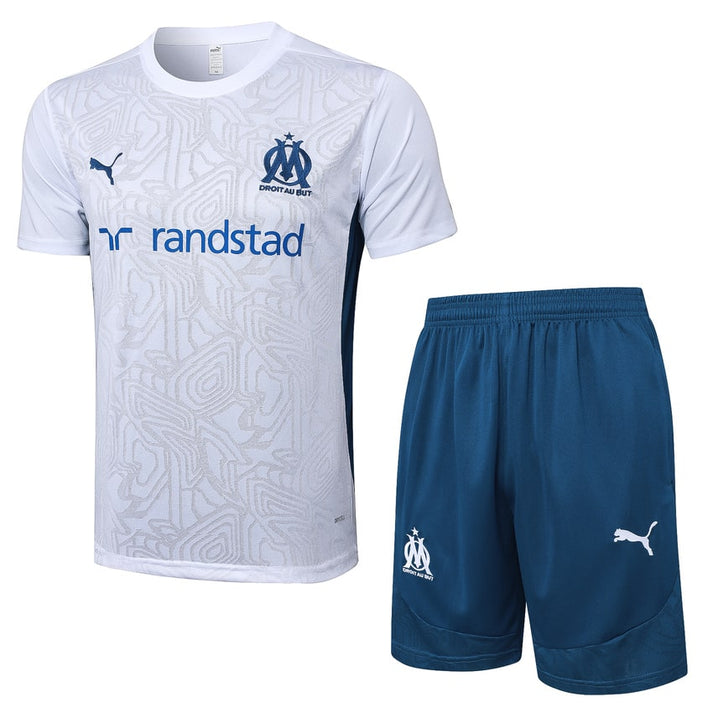 TRAINING OM 2025/2026