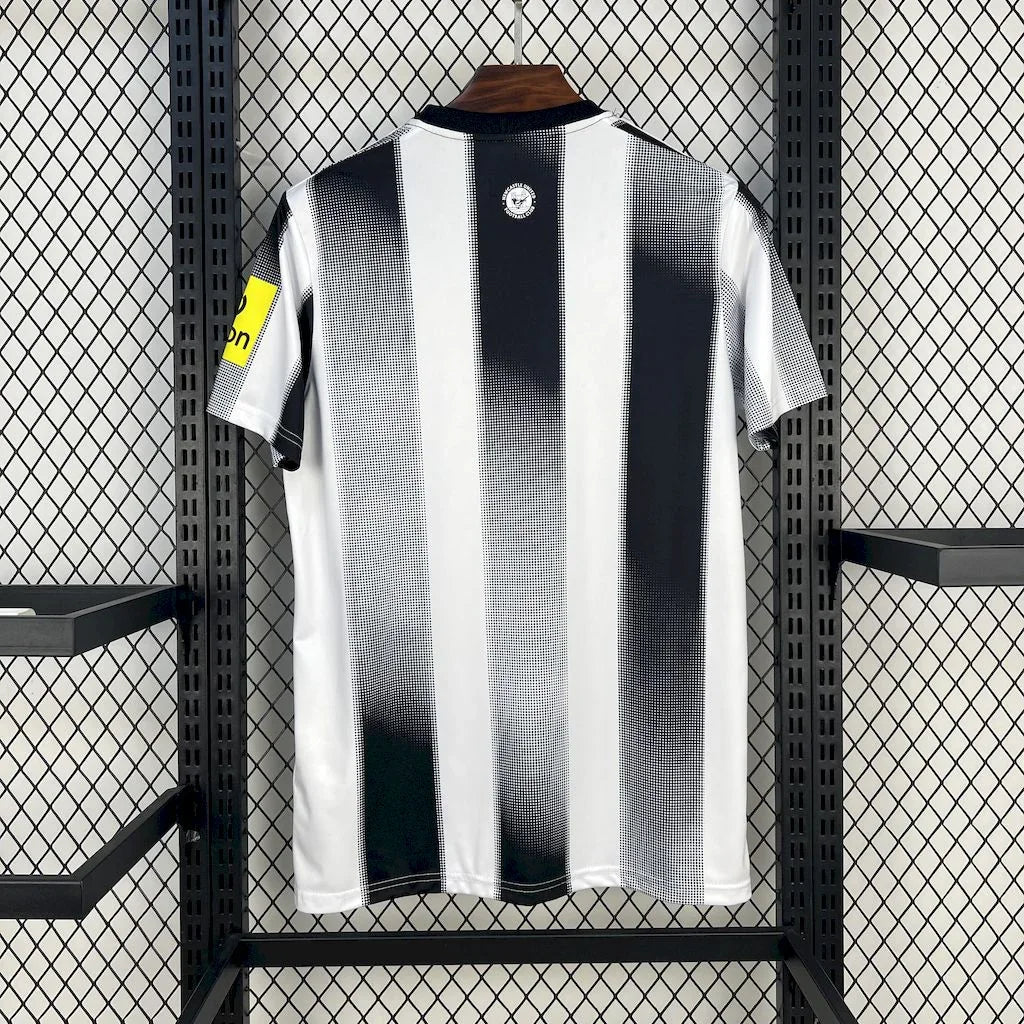 Maillot Newcastle 2025-26