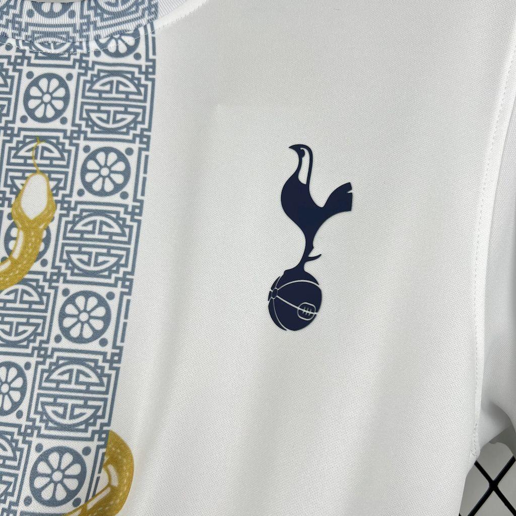 Maillot Tottenham concept 2025-26