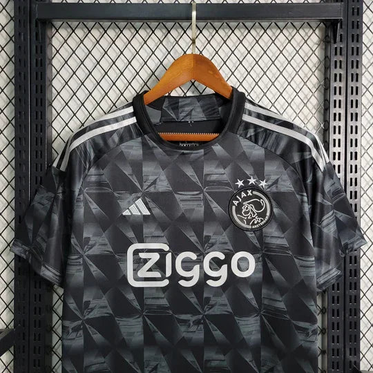 Maillot Ajax saison 2023-2024 édition third noir